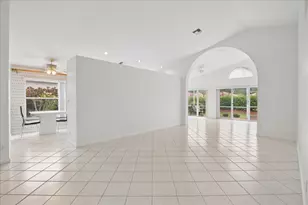 10884 Royal Caribbean Cir, Boynton Beach, FL 33437 - Photo 20