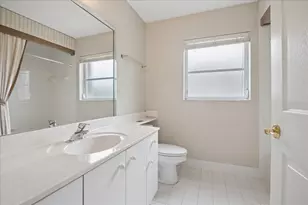 10884 Royal Caribbean Cir, Boynton Beach, FL 33437 - Photo 12