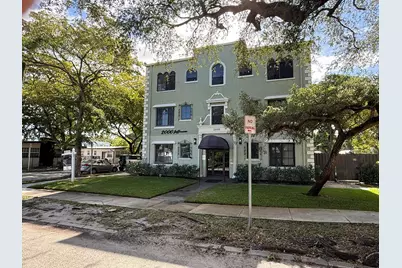2000 Jefferson Street #15, Hollywood, FL 33020 - Photo 2