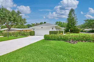 9901 SE Little Club Way N, Tequesta, FL 33469 - Photo 6
