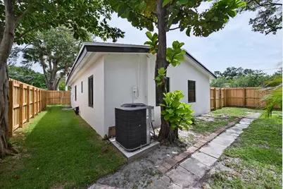 1101 SW 19th Avenue, Fort Lauderdale, FL 33312 - Photo 16