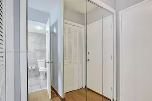 11930 N Bayshore Dr, North Miami, FL 33181 - Photo 10