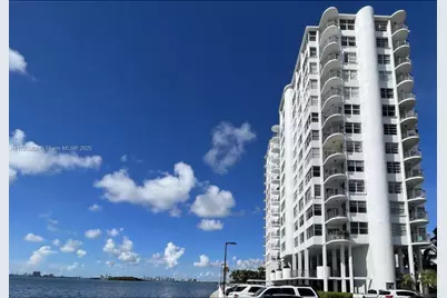 11930 N Bayshore Drive #Ph10, North Miami, FL 33181 - Photo 2