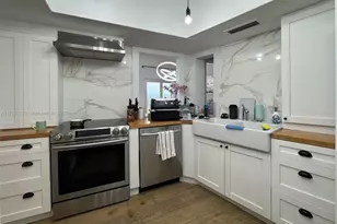 11930 N Bayshore Dr, North Miami, FL 33181 - Photo 8