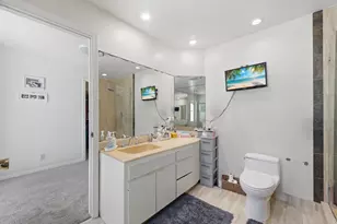 251 NW 104th Ave, Coral Springs, FL 33071 - Photo 36
