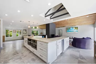 251 NW 104th Avenue, Coral Springs, FL 33071 - Photo 18