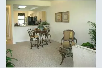 6729 Coral Lake Drive #6729, Margate, FL 33063 - Photo 8