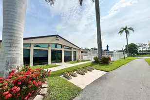 433 Pine Glen Ln, Greenacres, FL 33463 - Photo 38