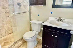 1912 NW 38th St, Oakland Park, FL 33309 - Photo 20