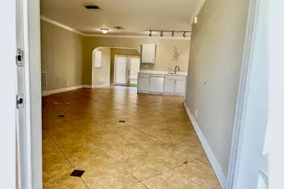 1912 NW 38th Street, Oakland Park, FL 33309 - Photo 4