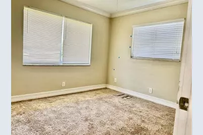 1912 NW 38th Street, Oakland Park, FL 33309 - Photo 16