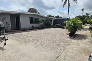 1330 NE 41st Dr, Pompano Beach, FL 33064 - Photo 2