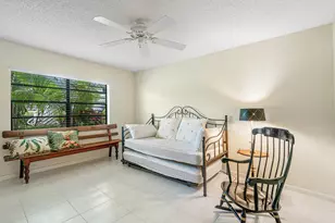 21 Southport Ln, Boynton Beach, FL 33436 - Photo 10