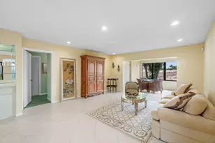 21 Southport Ln, Boynton Beach, FL 33436 - Photo 2