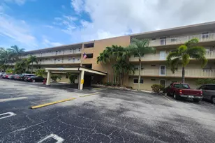 330 NE 26th Ave, Boynton Beach, FL 33435 - Photo 1