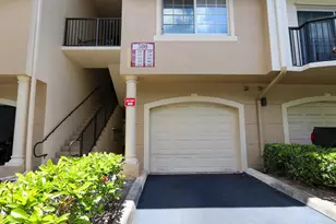 500 N Crestwood Ct Ct N, Royal Palm Beach, FL 33411 - Photo 2