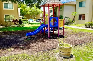 500 N Crestwood Ct Ct N, Royal Palm Beach, FL 33411 - Photo 24
