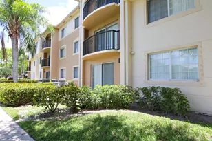 500 N Crestwood Ct Ct N, Royal Palm Beach, FL 33411 - Photo 4