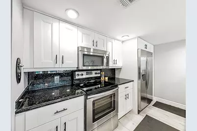 11313 NW 15th Street, Pembroke Pines, FL 33026 - Photo 16