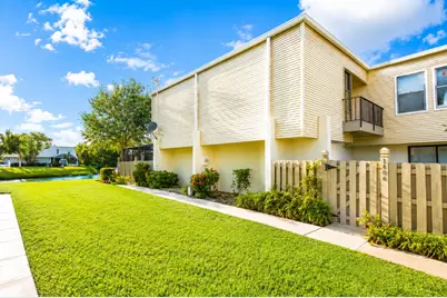 1608 Shaker Circle, Wellington, FL 33414 - Photo 20