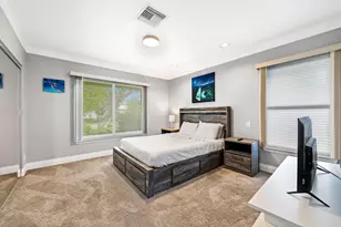 2417 SE 19th Pl, Fort Lauderdale, FL 33316 - Photo 18