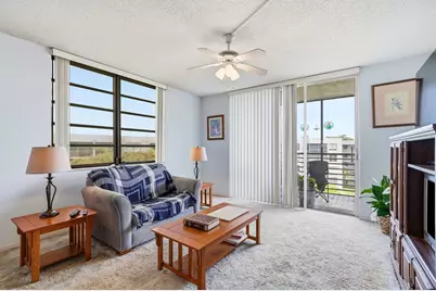 901 Colony Point Circle #523, Pembroke Pines, FL 33026 - Photo 18