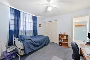 901 Colony Point Cir, Pembroke Pines, FL 33026 - Photo 26