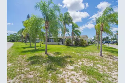 78 W Caribbean, Port Saint Lucie, FL 34952 - Photo 42