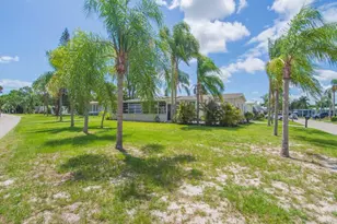 78 W Caribbean, Port Saint Lucie, FL 34952 - Photo 42