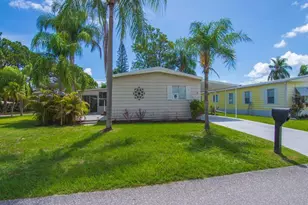 78 W Caribbean, Port Saint Lucie, FL 34952 - Photo 12