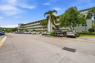 3004 Portofino Isle, Coconut Creek, FL 33066 - Photo 6