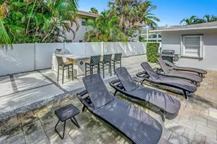 2740 NE 30th Pl, Fort Lauderdale, FL 33306 - Photo 18