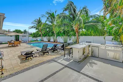 2740 NE 30th Place #1-2, Fort Lauderdale, FL 33306 - Photo 1