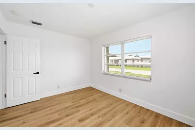 8410 NW 59th Place, Tamarac, FL 33321 - Photo 20