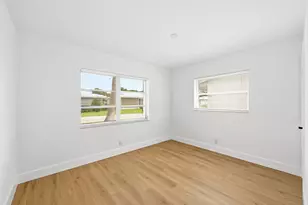 8410 NW 59th Pl, Tamarac, FL 33321 - Photo 18