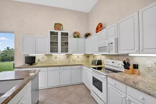 7760 Carrington Ct, Boynton Beach, FL 33472 - Photo 14