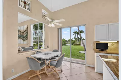 7760 Carrington Court, Boynton Beach, FL 33472 - Photo 12