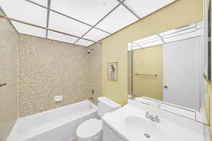 3070 NW 48th Terrace, Lauderdale Lakes, FL 33313 - Photo 22