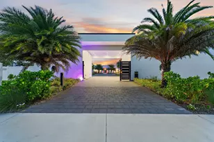 9741 SE Gomez Ave, Hobe Sound, FL 33455 - Photo 12