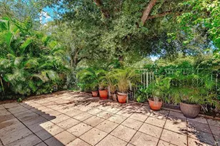 4025 Tree Tops Rd, Cooper City, FL 33026 - Photo 2