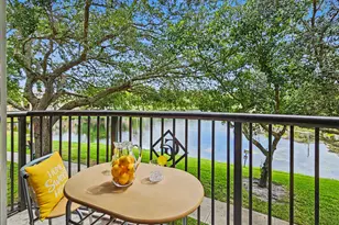 500 Crestwood Ct N, Royal Palm Beach, FL 33411 - Photo 22