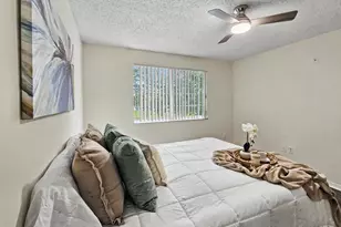 500 Crestwood Ct N, Royal Palm Beach, FL 33411 - Photo 26