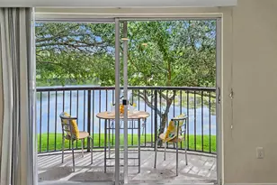 500 Crestwood Ct N, Royal Palm Beach, FL 33411 - Photo 20