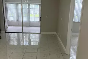 24 Abbey Ln, Delray Beach, FL 33446 - Photo 32
