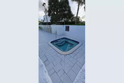 385 NW 36th Avenue, Deerfield Beach, FL 33442 - Photo 44