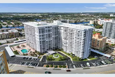 405 N Ocean Boulevard #305, Pompano Beach, FL 33062 - Photo 2