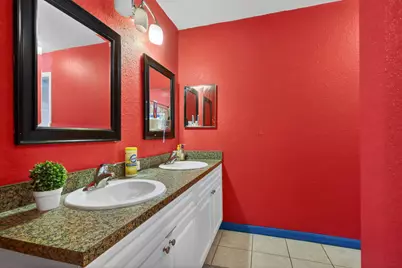 231 N H Street, Lake Worth, FL 33460 - Photo 10