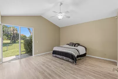 1500 Lacosta Drive W, Pembroke Pines, FL 33027 - Photo 20