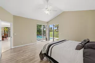 1500 Lacosta Dr W, Pembroke Pines, FL 33027 - Photo 20