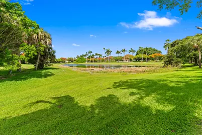 1500 Lacosta Drive W, Pembroke Pines, FL 33027 - Photo 44